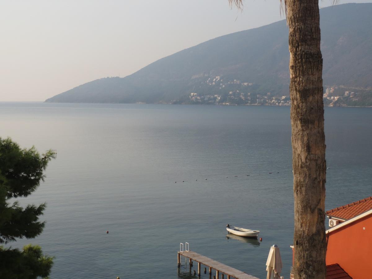Apartment Aqua Herceg Novi Exteriör bild