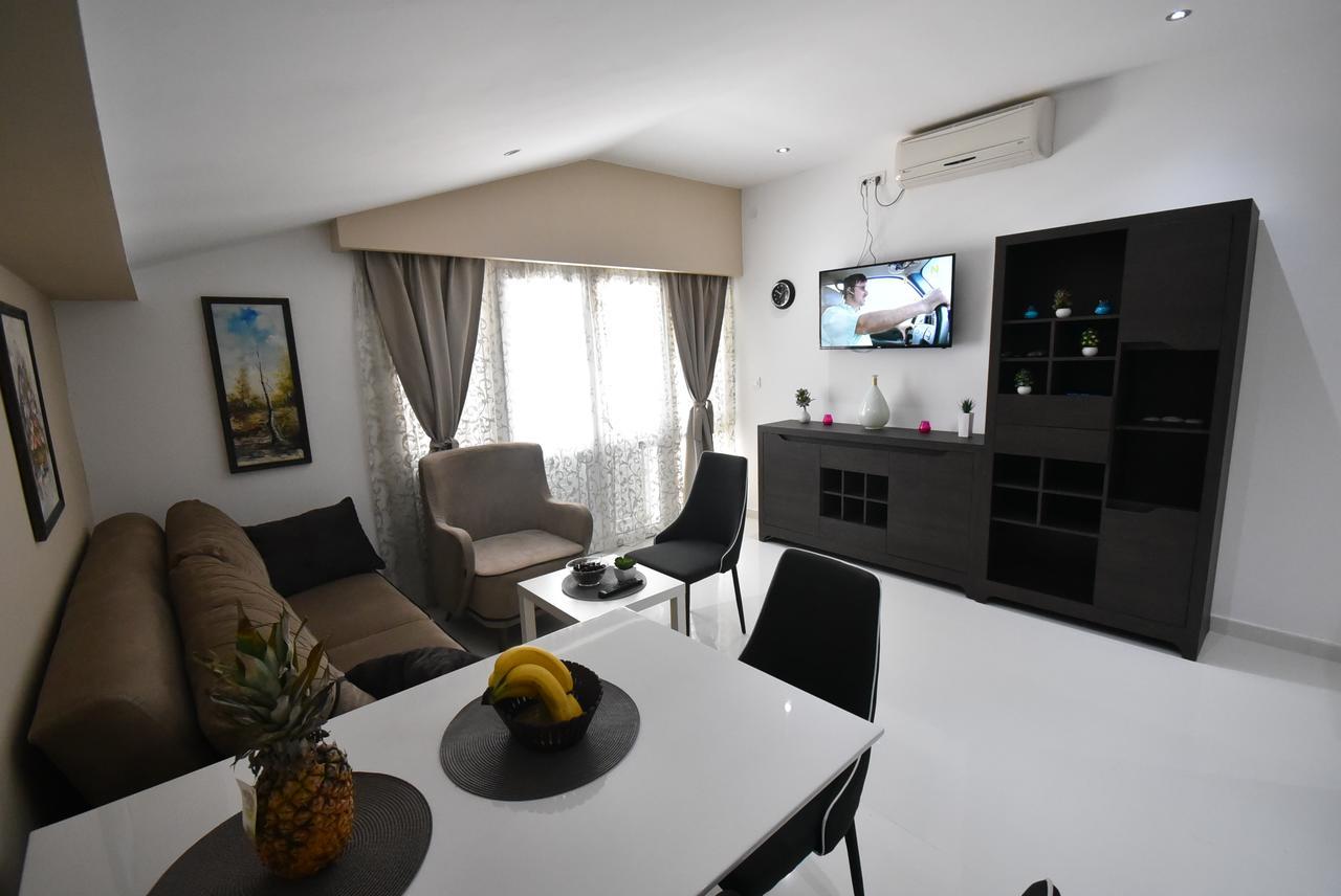 Apartment Aqua Herceg Novi Exteriör bild